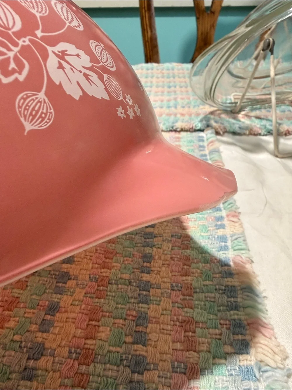 Pyrex Pink gooseberry 444 Cinderella Mixing Bowl (chip)